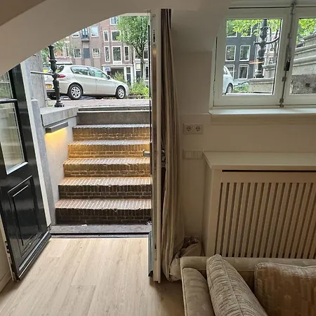 Herengracht 204 Souterrain Without Kitchen Amsterdam