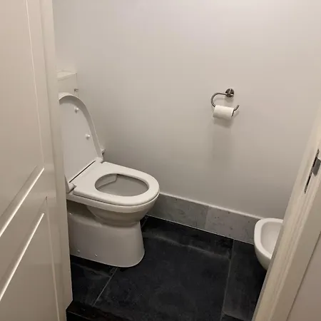 Herengracht 204 Souterrain Without Kitchen Pensionat Amsterdam