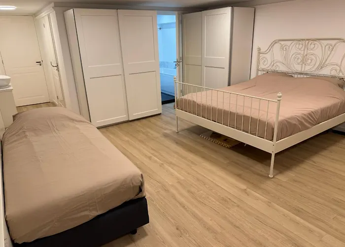 Herengracht 204 Souterrain Without Kitchen