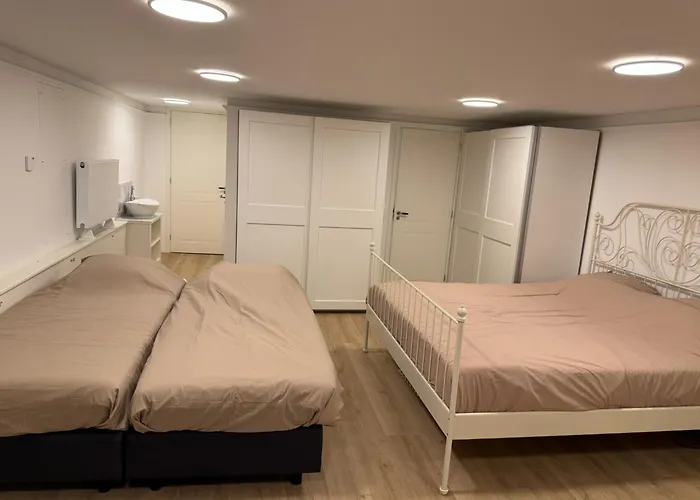 Pensión Herengracht 204 Souterrain Without Kitchen